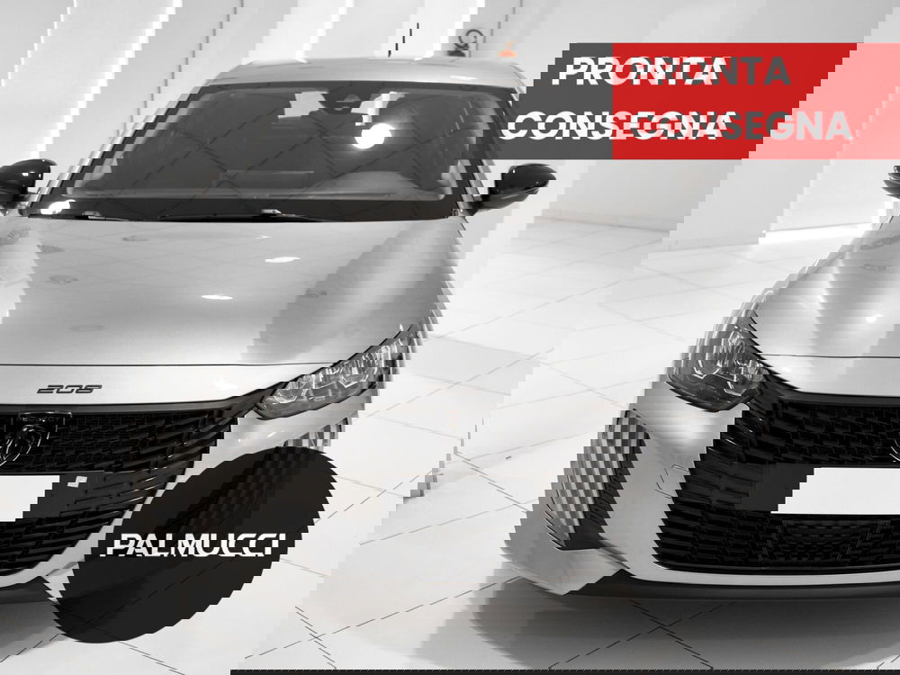 Peugeot 208 nuova a Prato