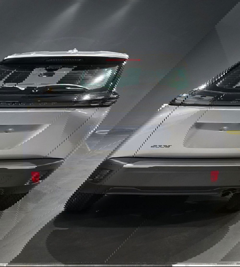 Peugeot 2008 nuova a Prato (4)