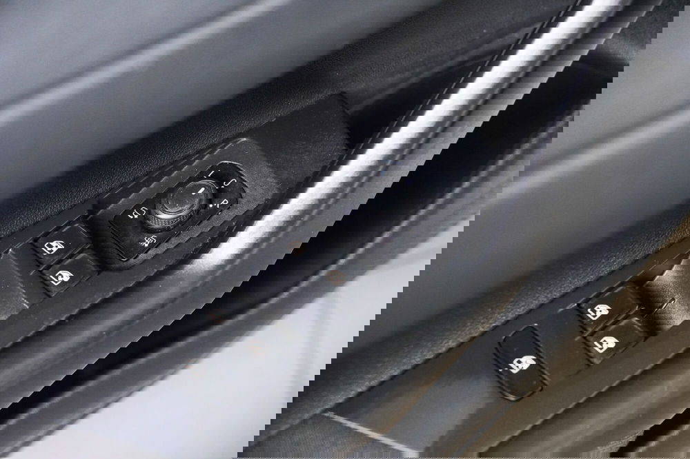 Volkswagen Taigo usata a Perugia (20)