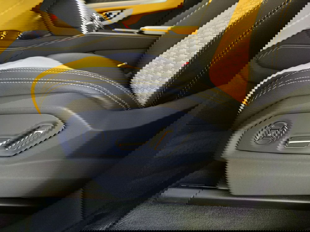 Lamborghini Urus usata a Bologna (12)