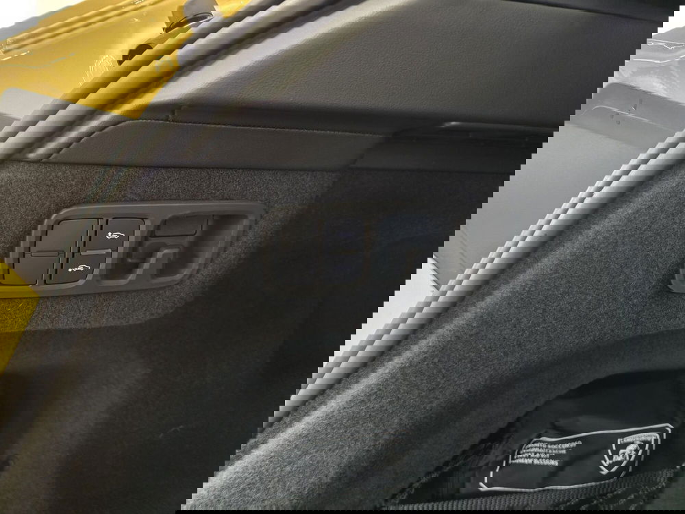 Lamborghini Urus usata a Bologna (16)