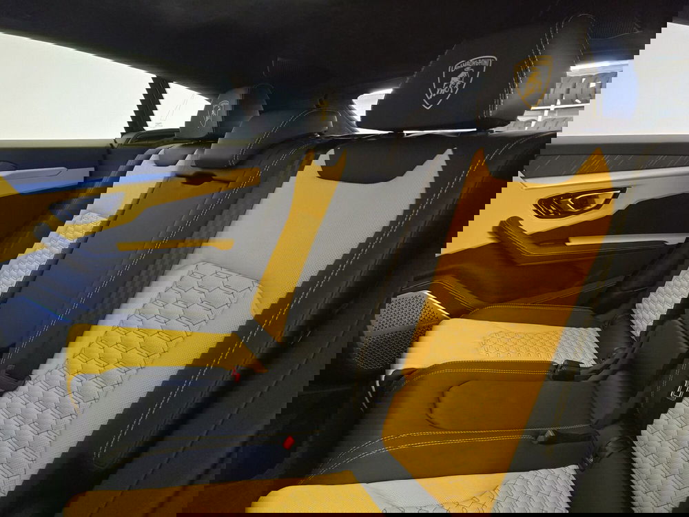 Lamborghini Urus usata a Bologna (8)