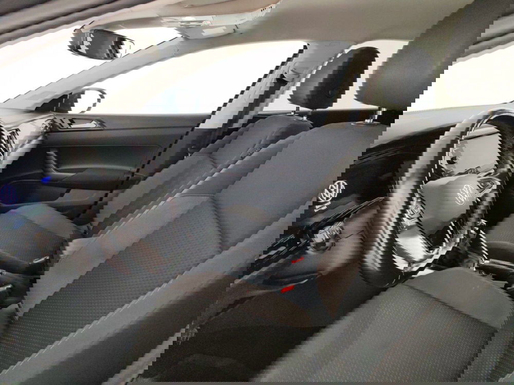 Volkswagen Taigo usata a Massa-Carrara (7)