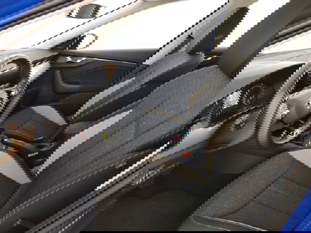 Skoda Kamiq usata a Massa-Carrara (7)