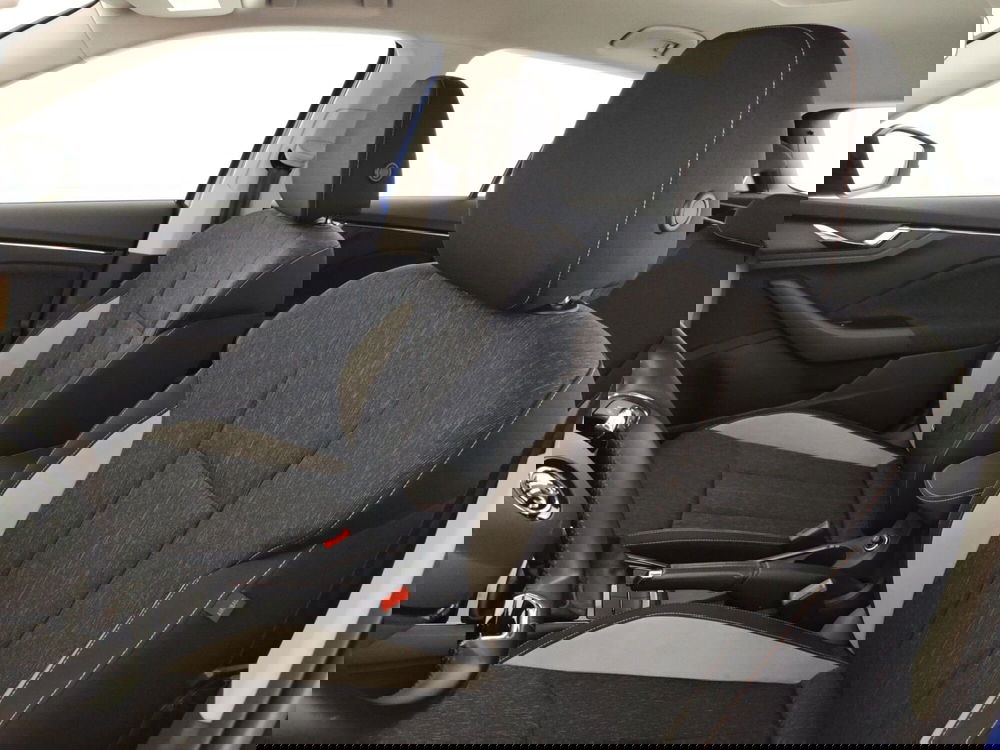 Skoda Kamiq usata a Massa-Carrara (9)