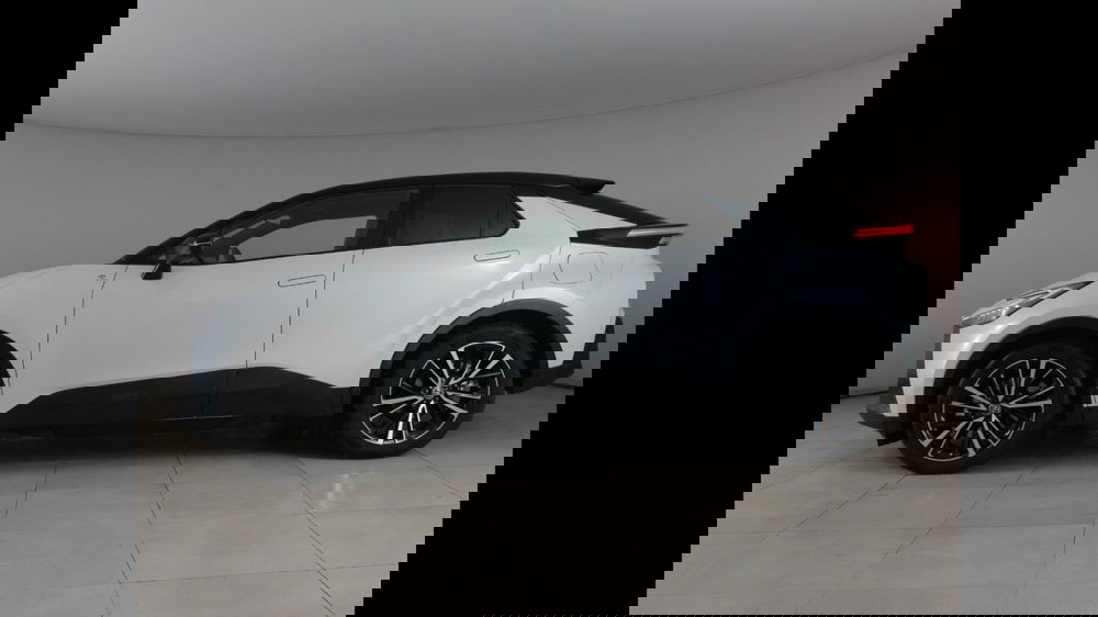 Toyota Toyota C-HR usata a Palermo (2)