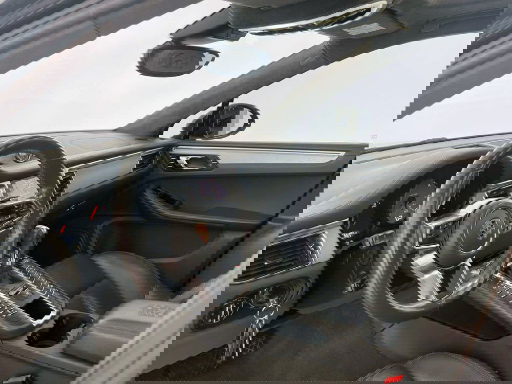 Porsche Macan usata a Perugia (10)