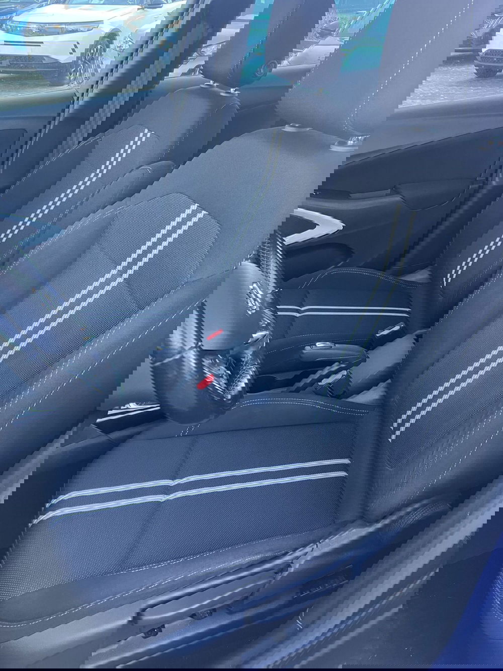 Opel Crossland usata a Lucca (9)