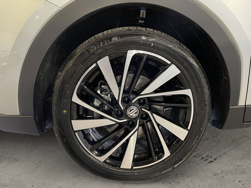 Mg ZS EV nuova a Monza e Brianza (19)
