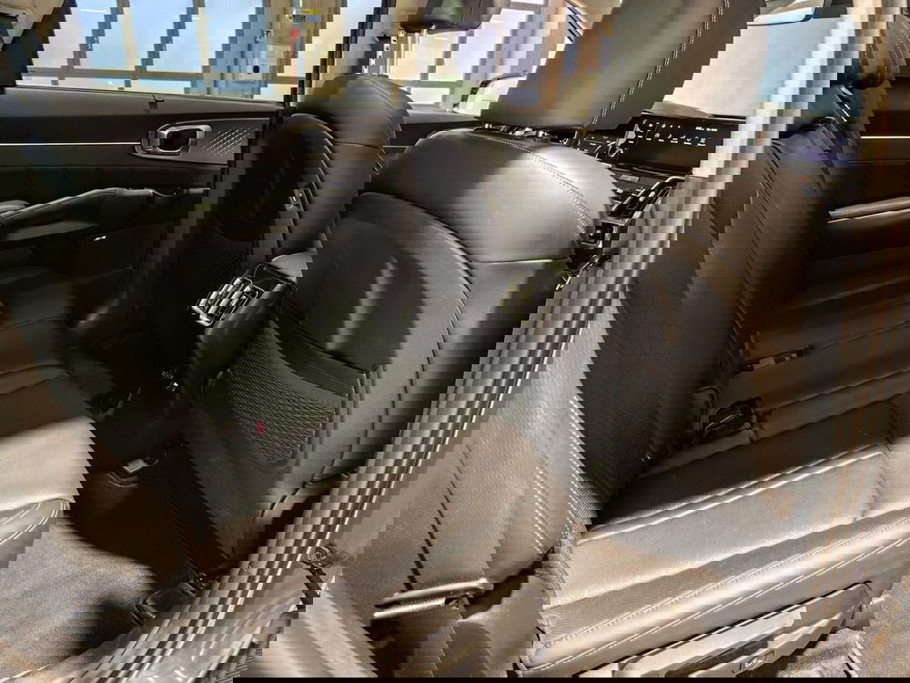 Kia Sorento usata a Milano (18)