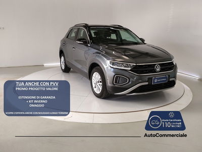 Volkswagen T-Roc 2.0 tdi Life 150cv dsg del 2024 usata a Bologna