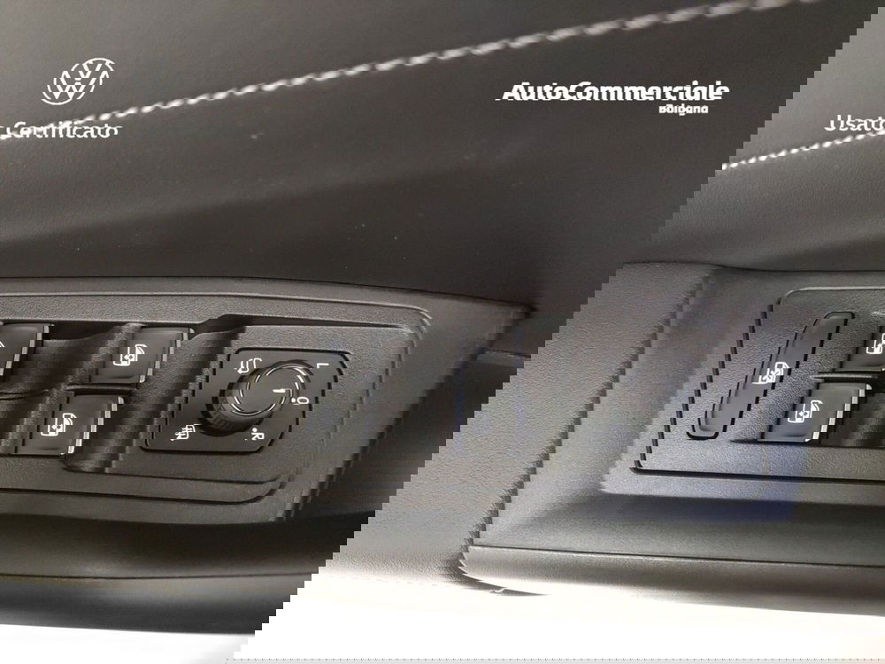 Volkswagen T-Roc usata a Bologna (9)