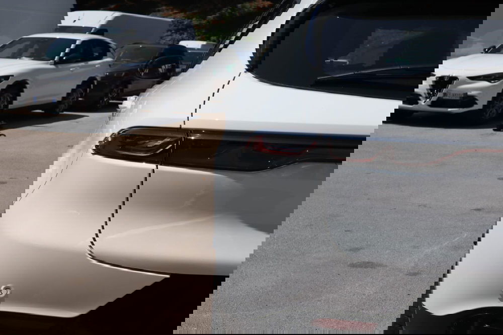 Alfa Romeo Tonale nuova a Salerno (13)