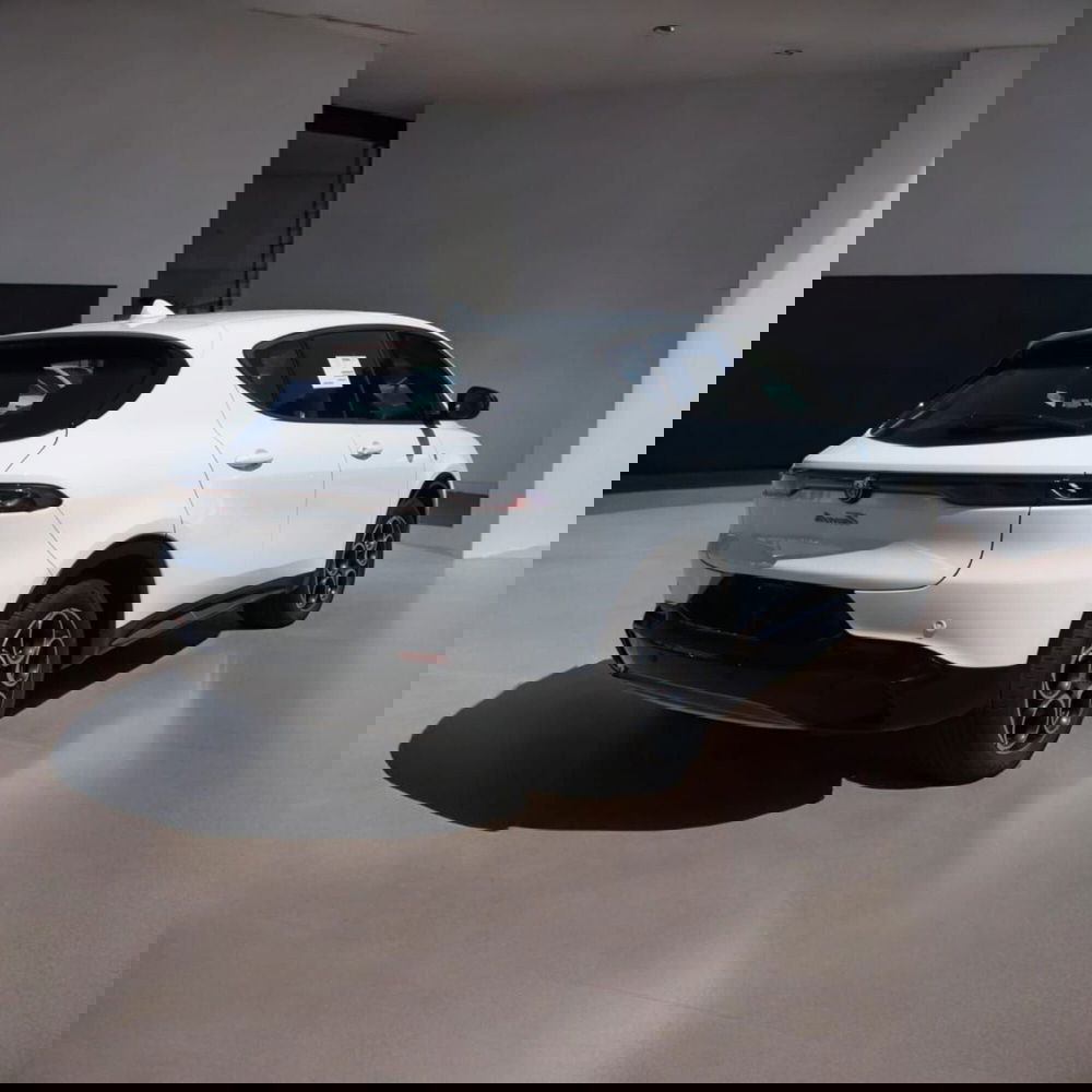 Alfa Romeo Tonale nuova a Salerno (3)