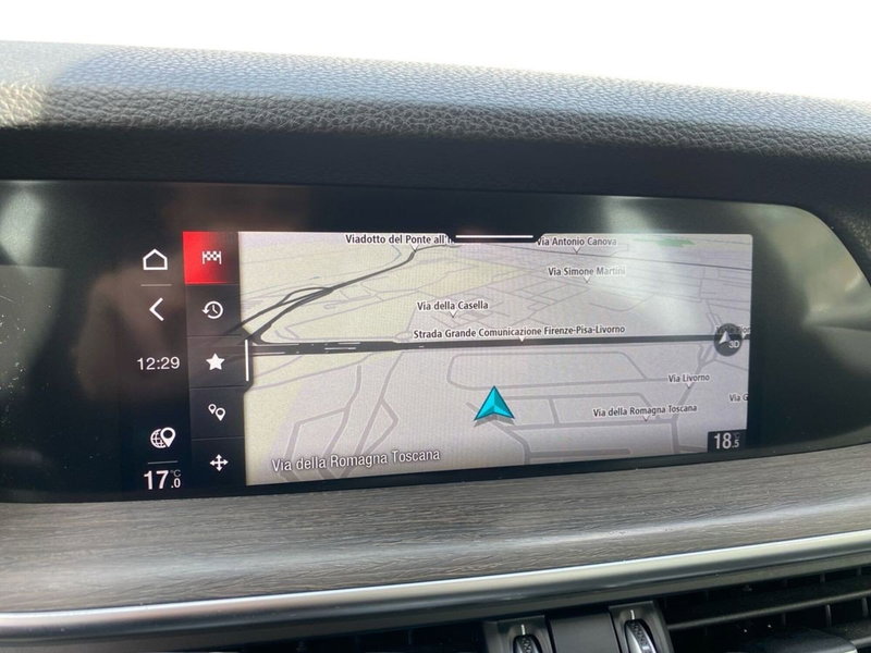 Alfa Romeo Stelvio usata a Firenze (14)