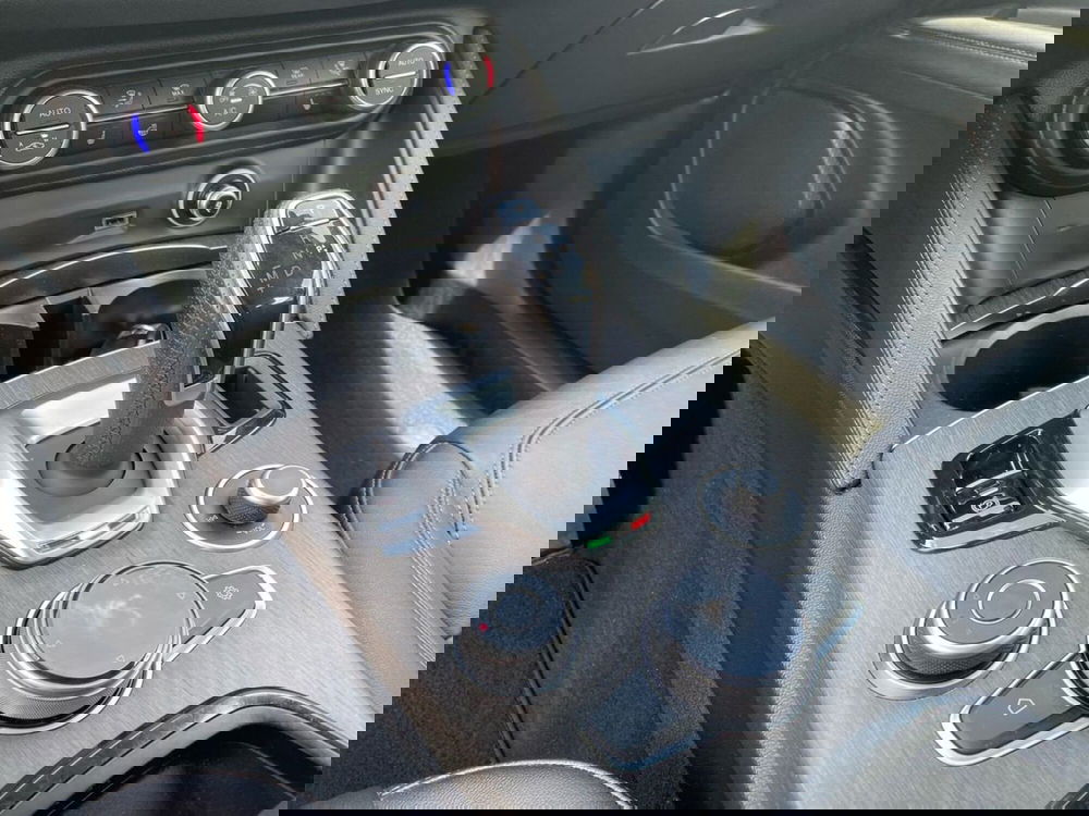 Alfa Romeo Stelvio usata a Firenze (17)