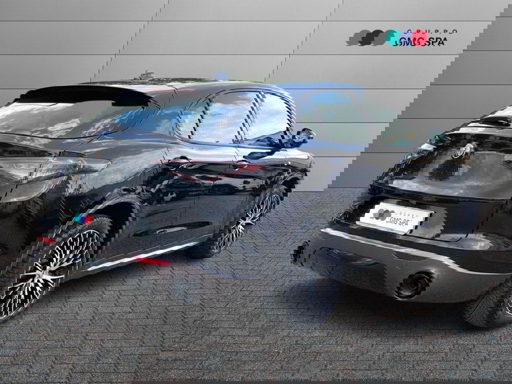 Alfa Romeo Stelvio usata a Firenze (3)