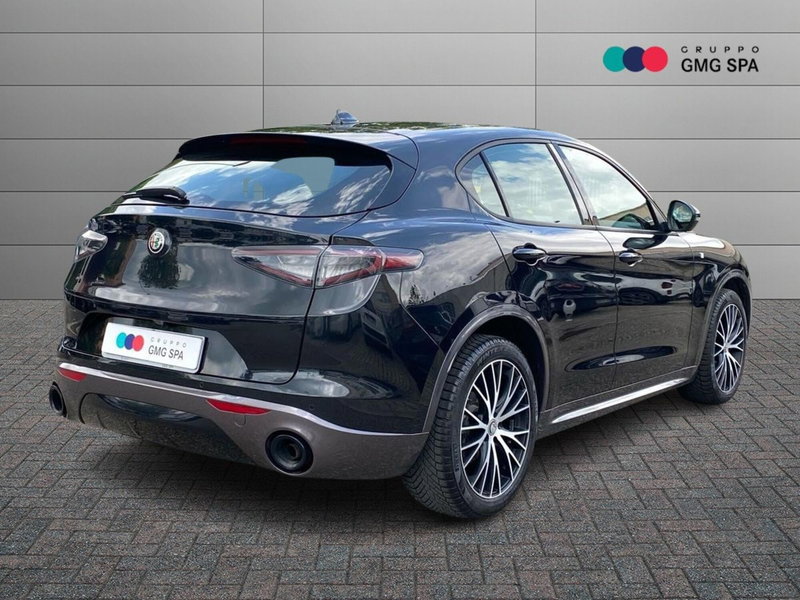 Alfa Romeo Stelvio usata a Firenze (3)