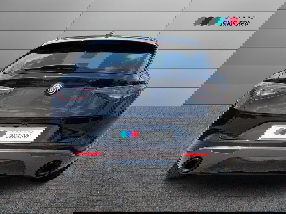 Alfa Romeo Stelvio usata a Firenze (4)