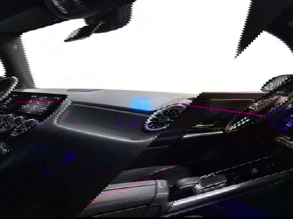 Mercedes-Benz GLA SUV usata a Prato (15)