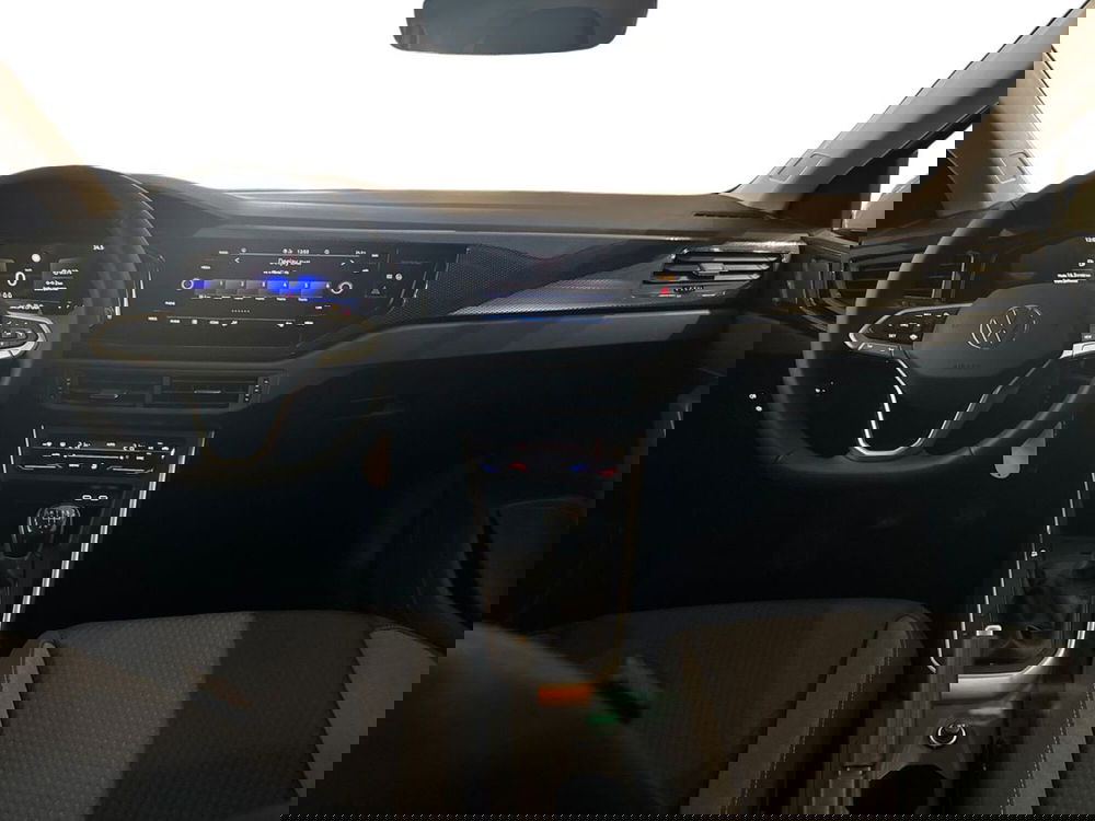 Volkswagen Polo nuova a Prato (11)