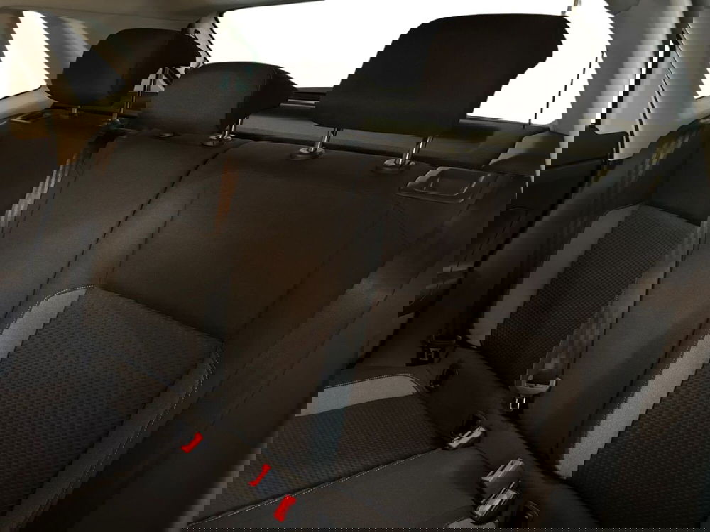 Volkswagen Polo nuova a Prato (12)