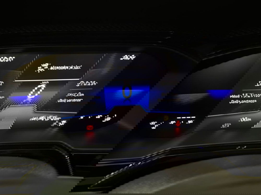 Volkswagen Polo nuova a Prato (13)