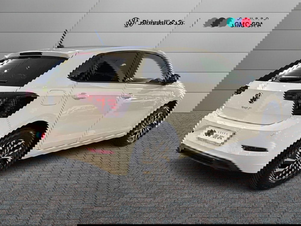 Volkswagen Polo nuova a Prato (3)