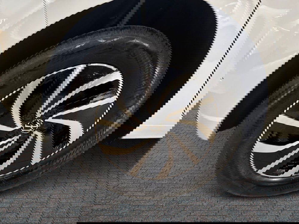 Volkswagen Polo nuova a Prato (6)