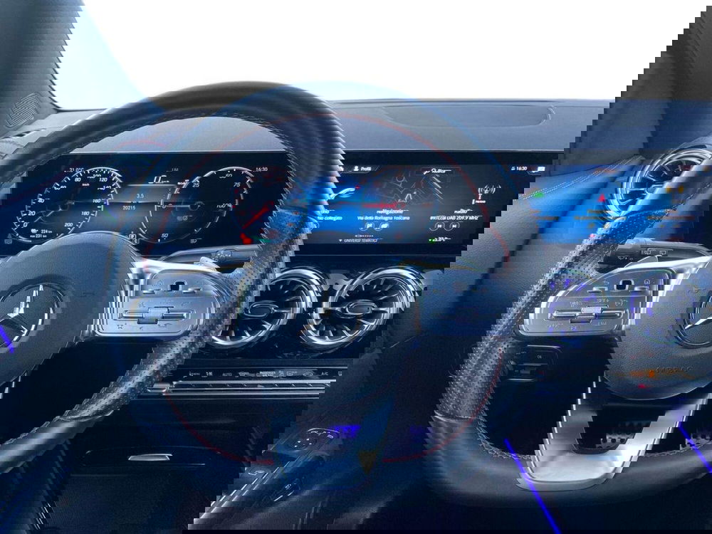 Mercedes-Benz EQA usata a Firenze (11)