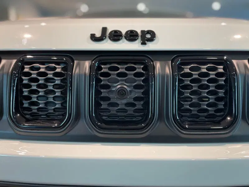 Jeep Compass nuova a Ancona (10)