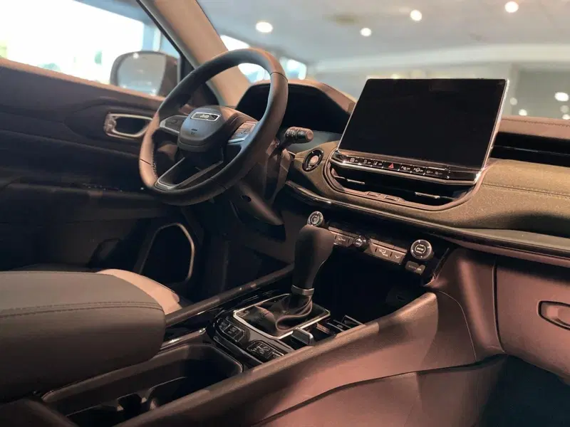 Jeep Compass nuova a Ancona (16)