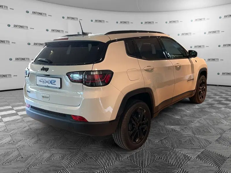 Jeep Compass nuova a Ancona (4)