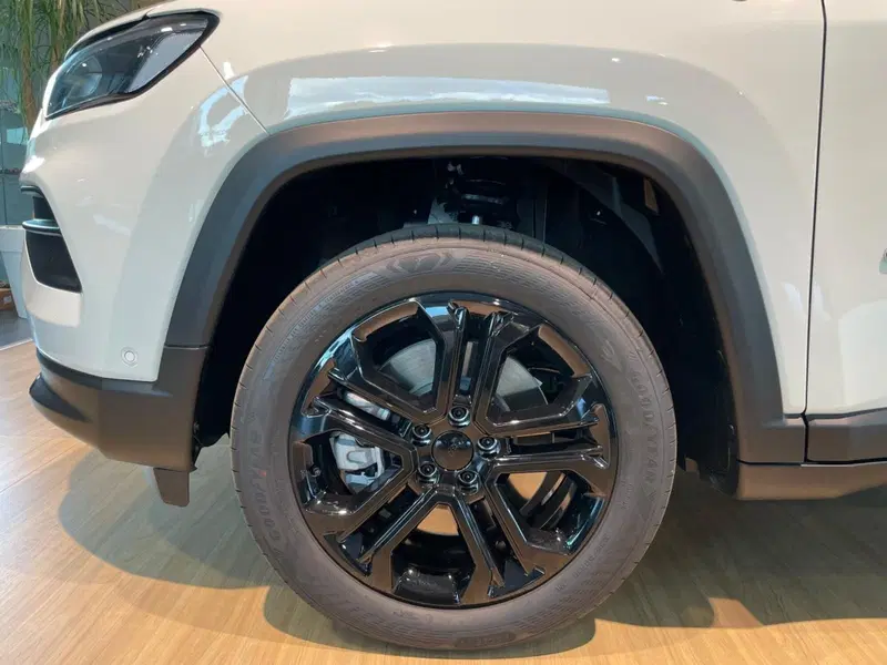 Jeep Compass nuova a Ancona (8)