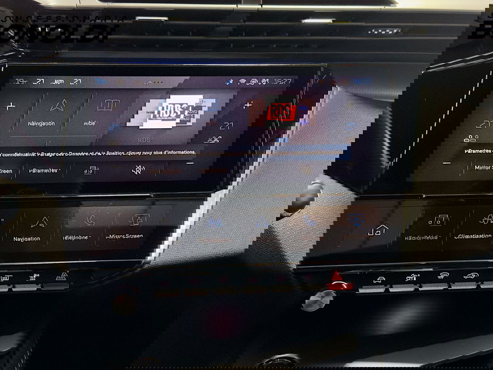 Peugeot 308 SW usata a Brescia (9)