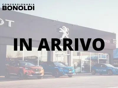 Peugeot 5008 BlueHDi 130 S&amp;S EAT8 GT Line del 2022 usata a Montichiari