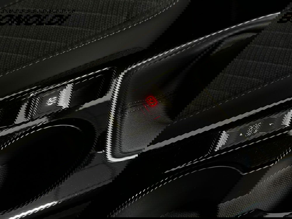 Peugeot 2008 usata a Brescia (15)