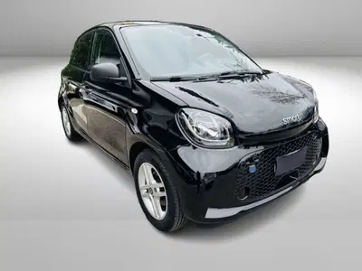 smart forfour forfour EQ Pure del 2021 usata a Sesto Fiorentino