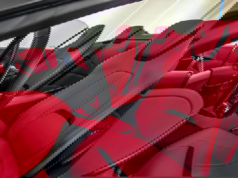 Ferrari Roma Spider usata a Milano (13)