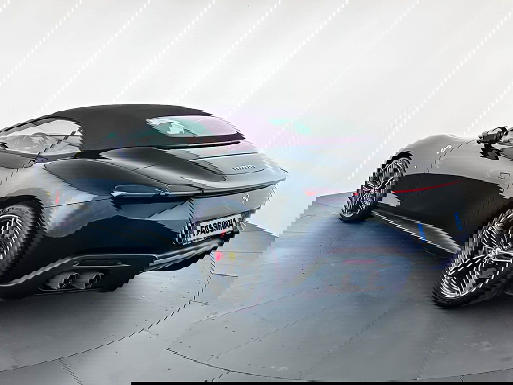 Ferrari Roma Spider usata a Milano (8)