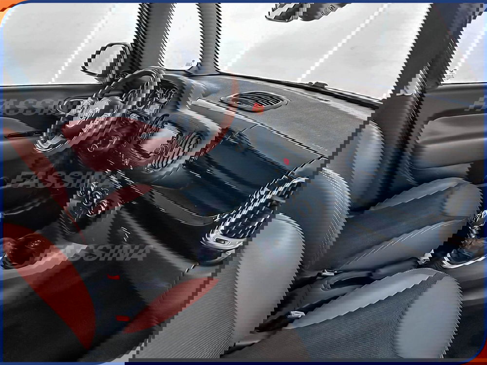 Fiat 500L usata a Milano (12)