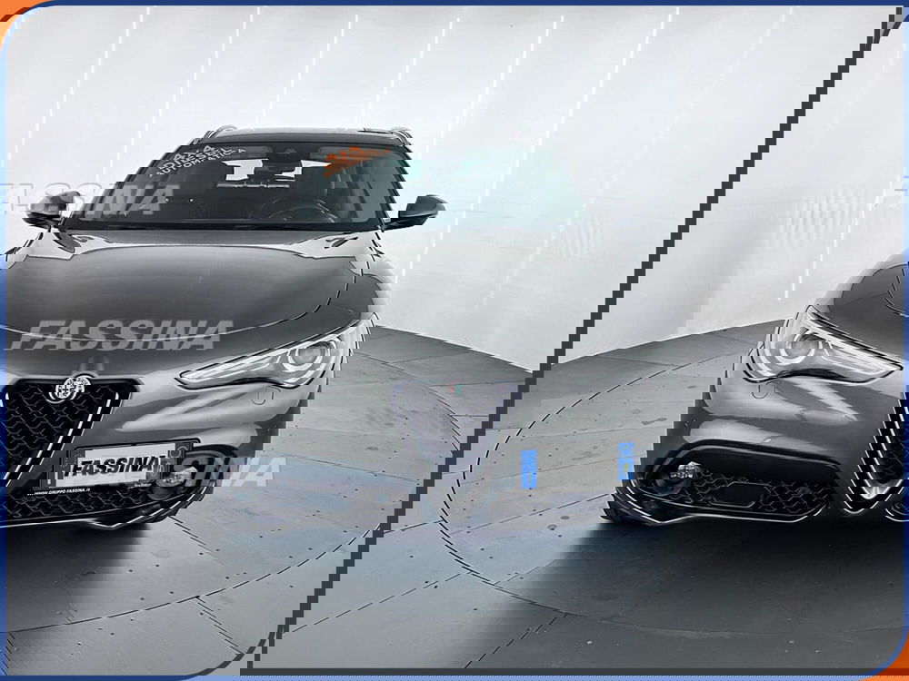 Alfa Romeo Stelvio usata a Milano (2)