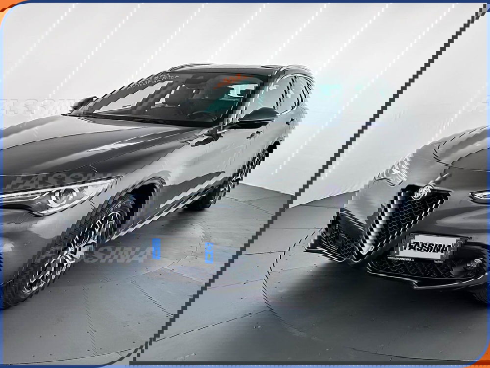 Alfa Romeo Stelvio usata a Milano (3)