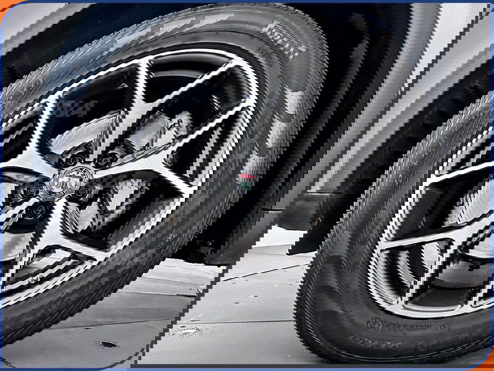 Alfa Romeo Stelvio usata a Milano (7)