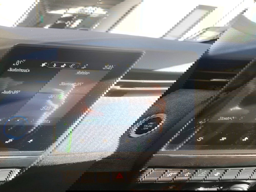 Renault Clio usata a Massa-Carrara (11)