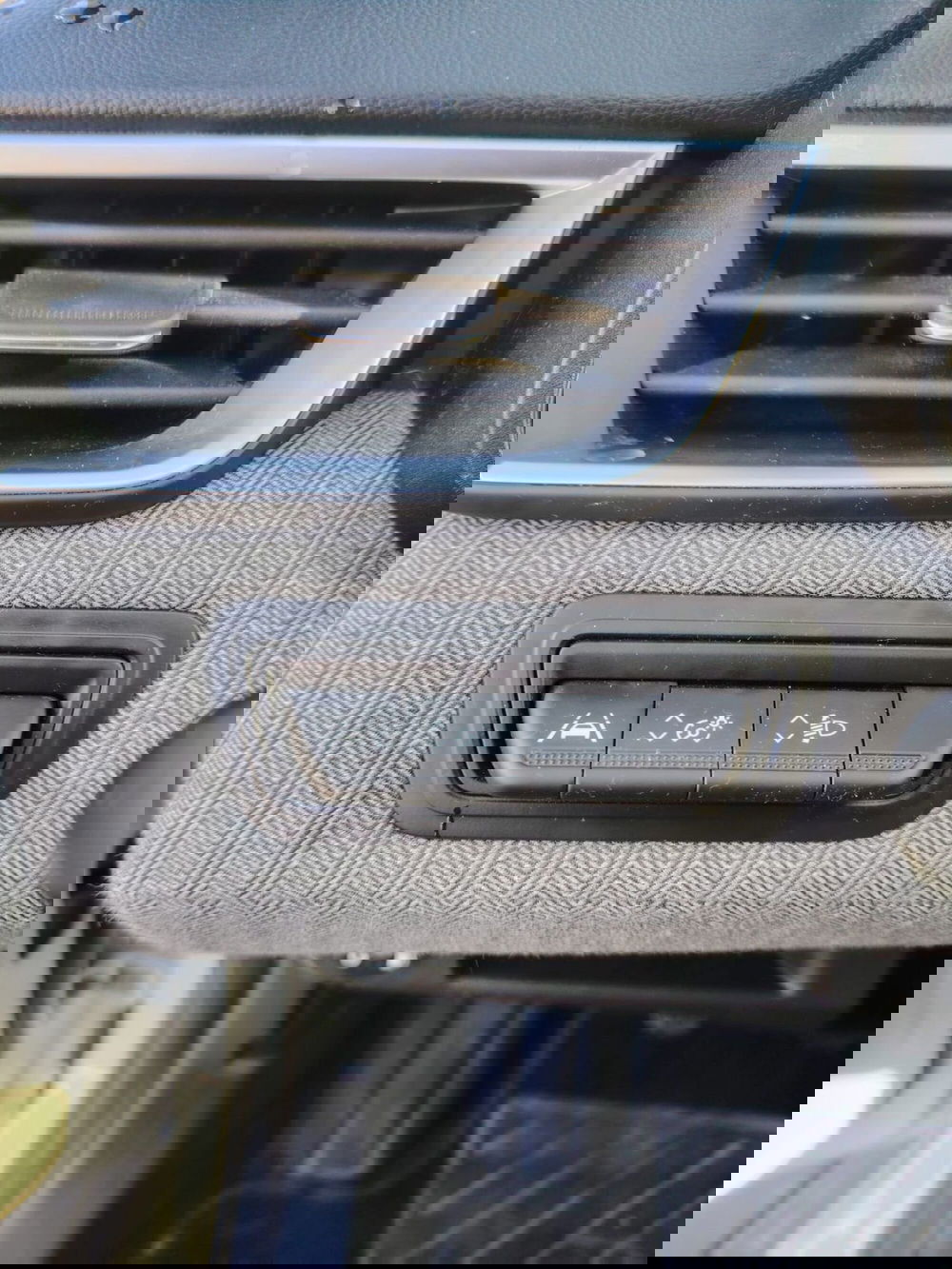 Renault Clio usata a Massa-Carrara (16)