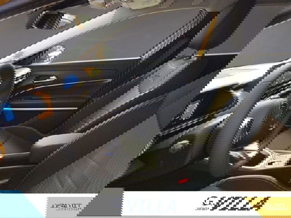 Jeep Avenger nuova a Monza e Brianza (8)