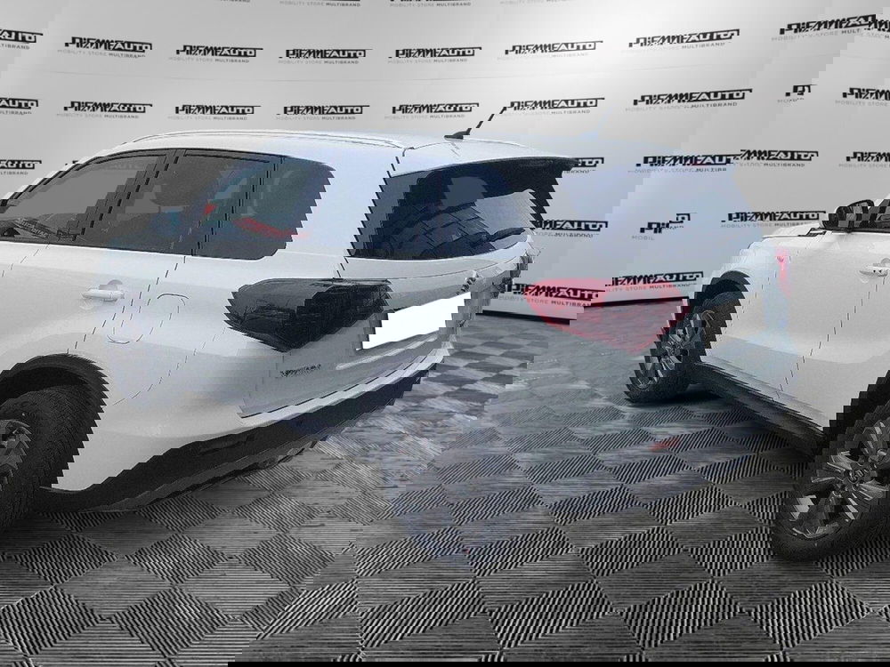 Suzuki Vitara nuova a Piacenza (3)