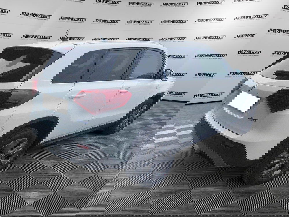 Suzuki Vitara nuova a Piacenza (5)