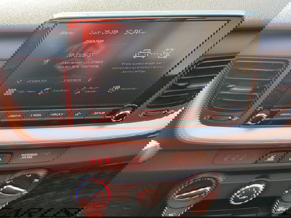 Kia Stonic usata a Foggia (12)